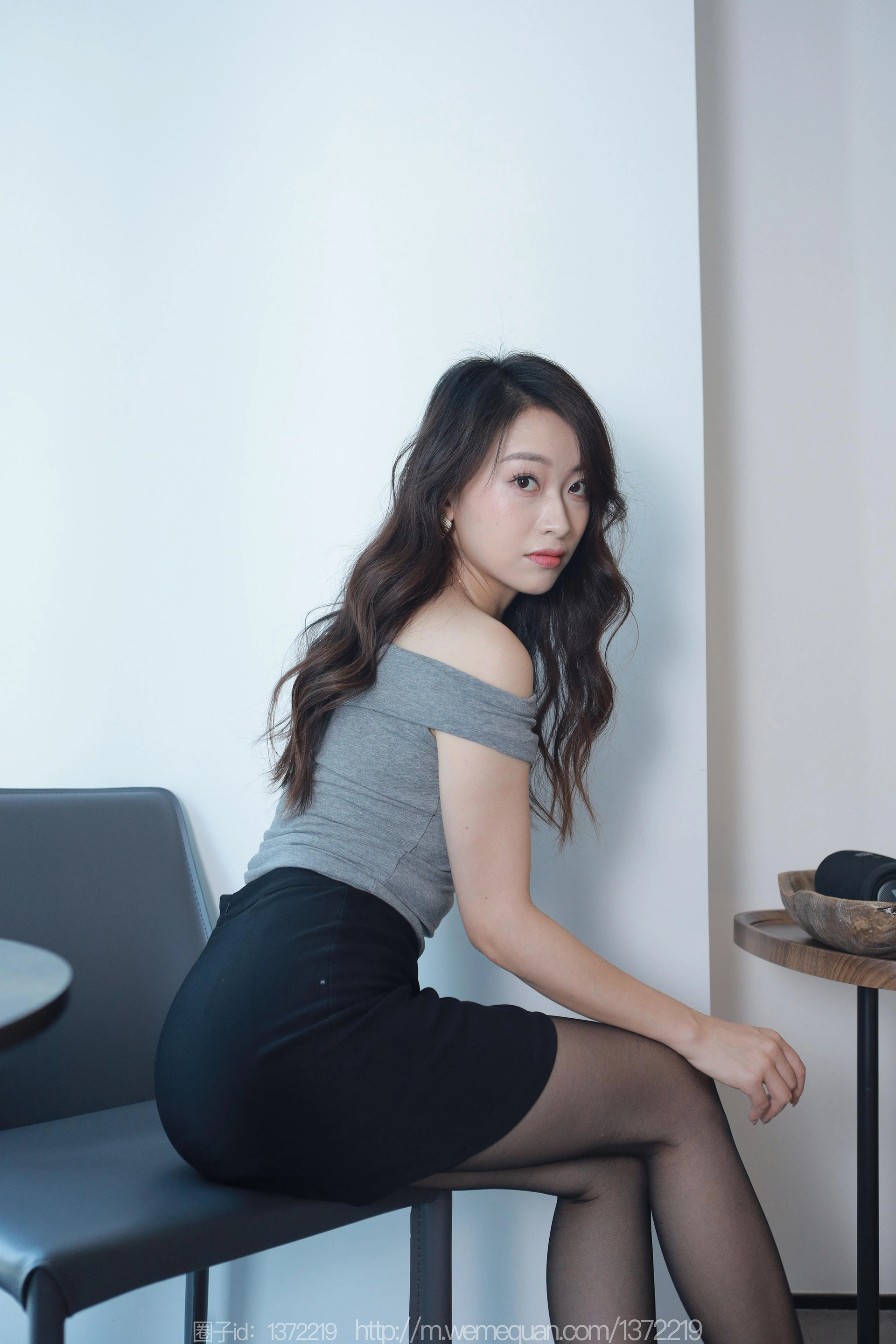 [IESS异思趣向] 2023.07.31 丝享家 1494 小婕《紧身的包臀裙》 3